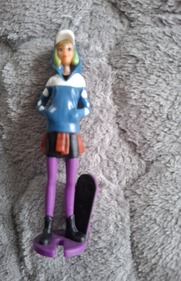 Fast and Furious : Girl on a skateboard